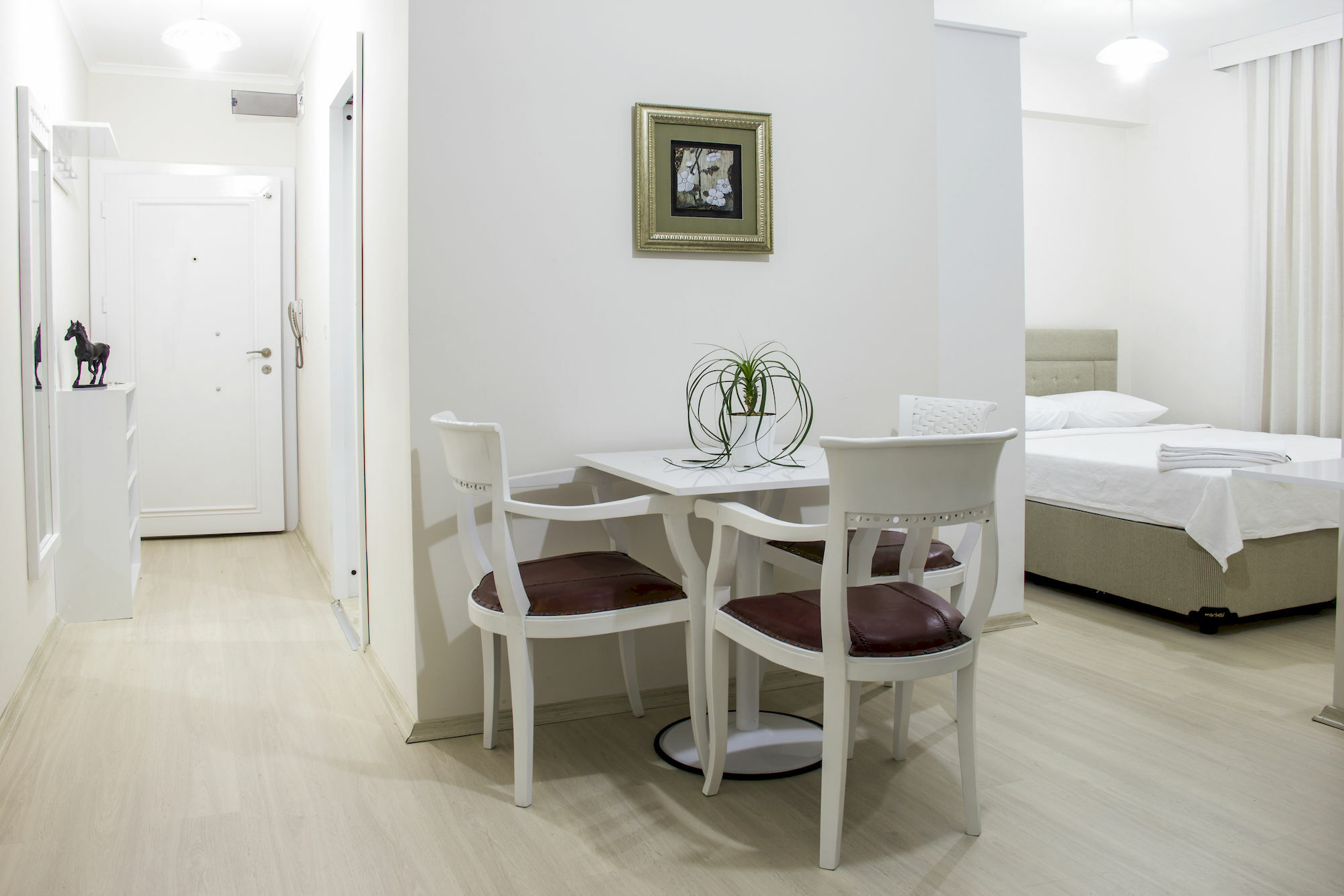 Hun Club Apart Otel 2*